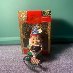 “Holiday Flash” Hallmark Keepsake Magic Ornament